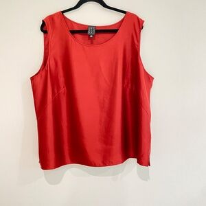 Dué Per Dué 100% Silk sleeveless top,  22W